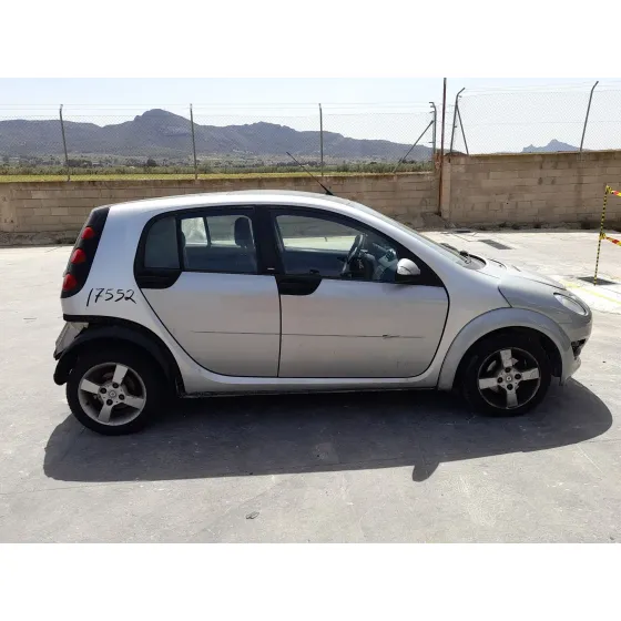 Smart FORFOUR (454) 2004