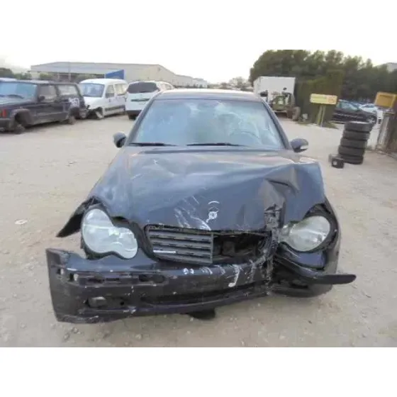 MERCEDES CLASE C (W203) BERLINA '2003 270 CDI (203.016) AZUL