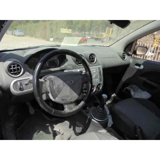 FORD FIESTA (CBK) '2004 AMBIENTE AZUL