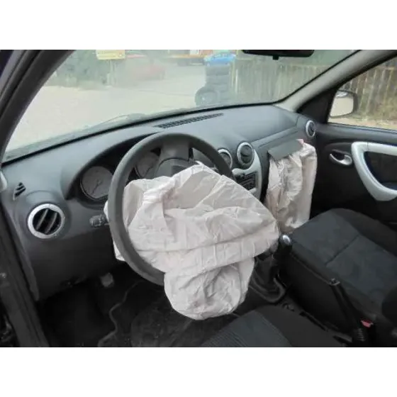 DACIA SANDERO '2008 AMBIANCE NEGRO
