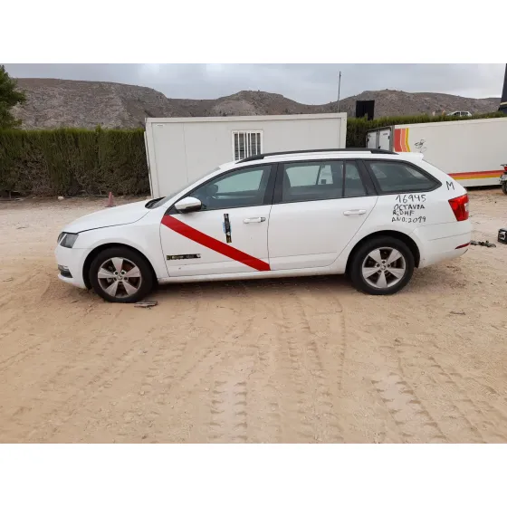 Skoda OCTAVIA III COMBI (5E5, 5E6) 2019