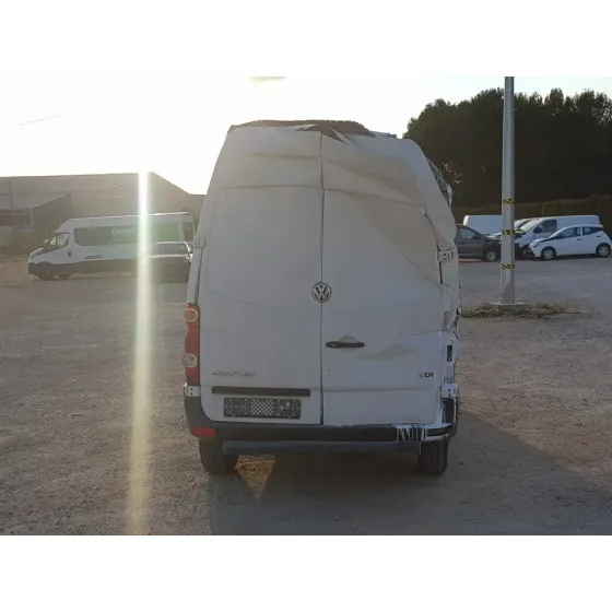 VOLKSWAGEN CRAFTER CAJA CERRADA '2021 CAJA CERRADA 35, BATALLA MEDIANA BLANCO