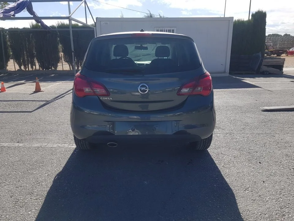 OPEL CORSA E '2018 SELECTIVE GRIS OSCURO