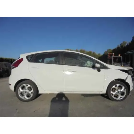 FORD FIESTA (CB1) '2012 TITANIUM BLANCO