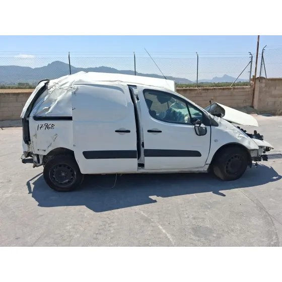 Peugeot PARTNER CAJA/CHASIS 2013
