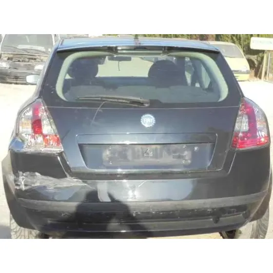 FIAT STILO (192) '2005 1.9 JTD 115 NEGRO