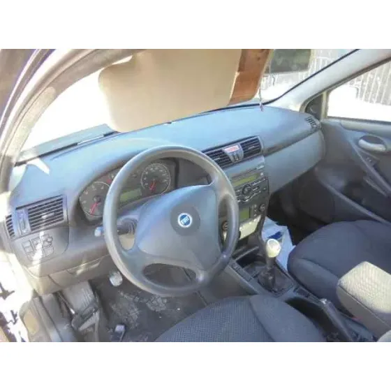 FIAT STILO (192) '2005 1.9 JTD 115 NEGRO