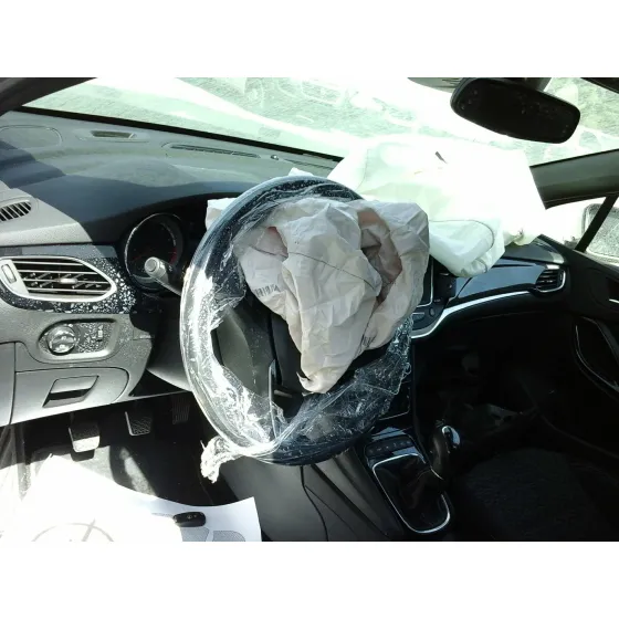 OPEL ASTRA K LIM. 5TÜRIG '2016 DYNAMIC BLANCO