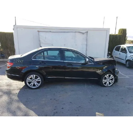 MERCEDES CLASE C (W204) BERLINA '2007 C 220 CDI (204.008) NEGRO