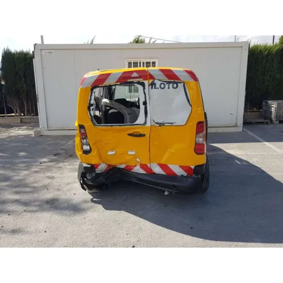 CITROEN BERLINGO '2022 FEEL M 5P AMARILLO
