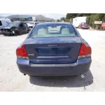 VOLVO S60 BERLINA VOLVO S60 BERLINA '2003 2.4 (125KW) AZUL 2001
