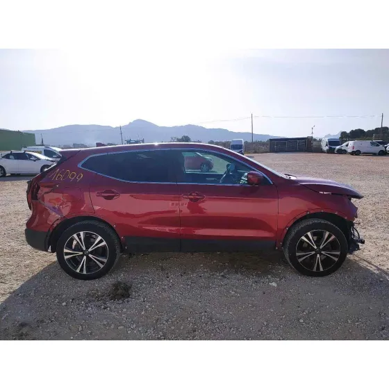 NISSAN QASHQAI (J11) '2018 ACENTA ROJO