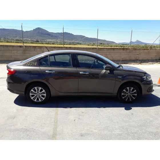 Fiat TIPO SEDAN (356_, 357_) 2015