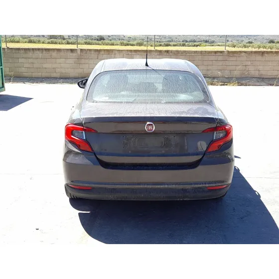 Fiat TIPO SEDAN (356_, 357_) 2015