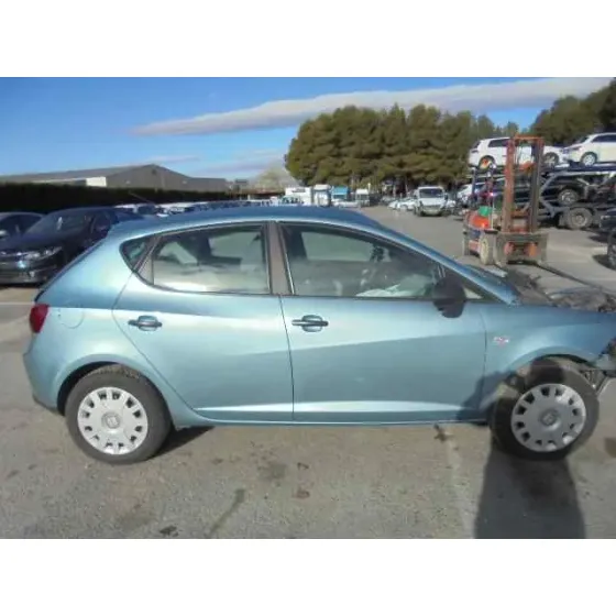 SEAT IBIZA (6J5) '2010 REFERENCE VERDE