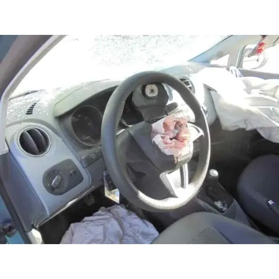 SEAT IBIZA (6J5) '2010 REFERENCE VERDE
