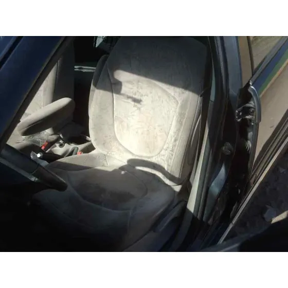 CITROEN C5 BERLINA '2006 ATTRACTION GRIS OSCURO