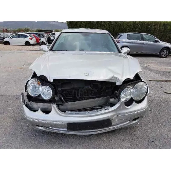 MERCEDES CLASE CLK (W209) COUPE '2003 270 CDI (209.316) GRIS