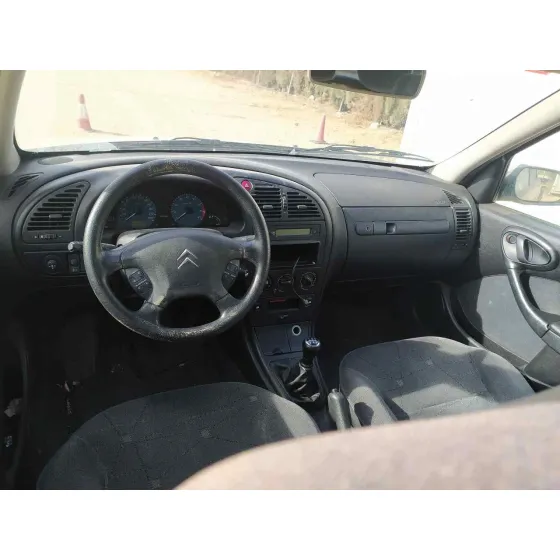 CITROEN XSARA BERLINA '2001 SX DORADO