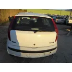 FIAT PUNTO BERLINA (188) FIAT PUNTO BERLINA (188) '2002 1.2 8V BLANCO 1999