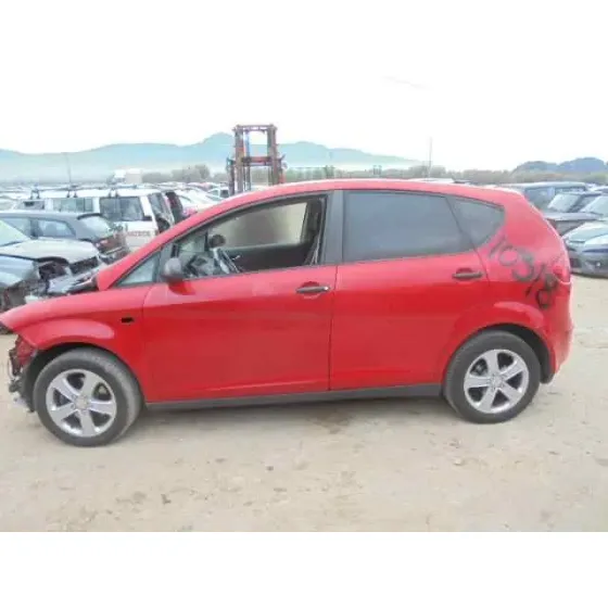 SEAT ALTEA (5P1) '2007 REFERENCE ROJO