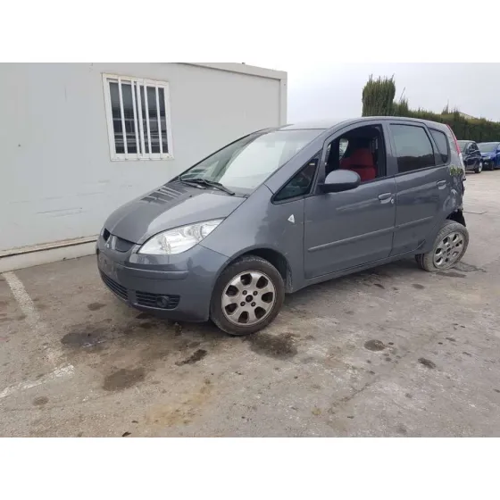 MITSUBISHI COLT BERLINA 5 (Z30A) '2005 1.1 INFORM (D) GRIS OSCURO