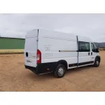 PEUGEOT BOXER COMBI '2023 333 L2H2 ALLURE BLUE-HDI 165 BLANCO