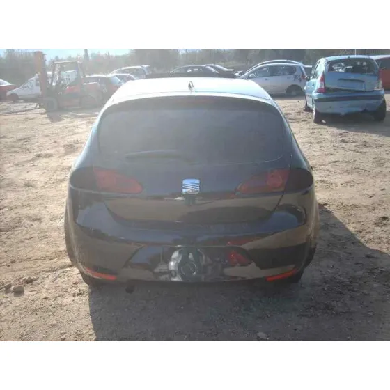 SEAT LEON (1P1) '2006 REFERENCE NEGRO