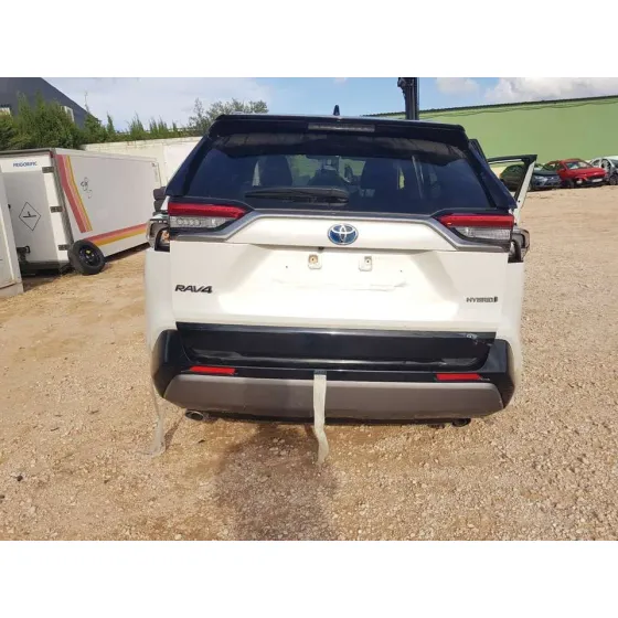 TOYOTA RAV4 '2021 HYBRID 4X2 ADVANCE BLANCO