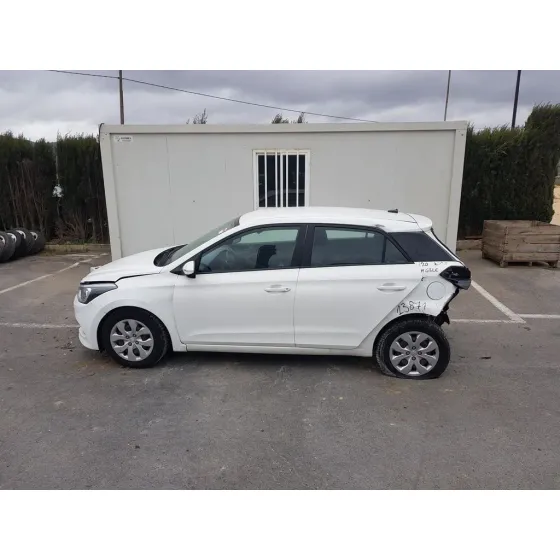 HYUNDAI I20 '2017 CLASSIC BLANCO