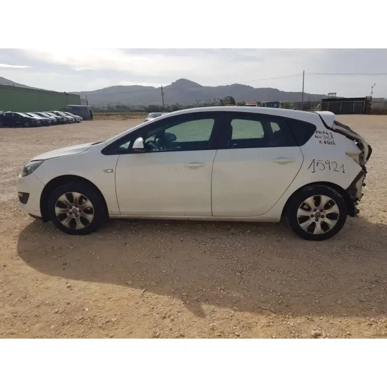OPEL ASTRA J LIM. '2015 SELECTIVE BLANCO