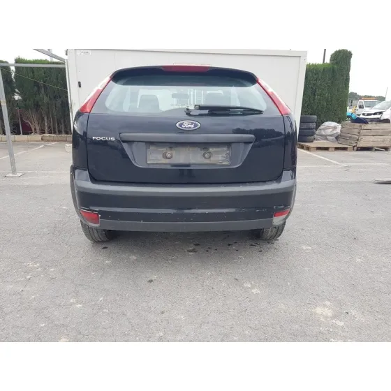 FORD FOCUS BERLINA (CAP) '2006 TREND NEGRO