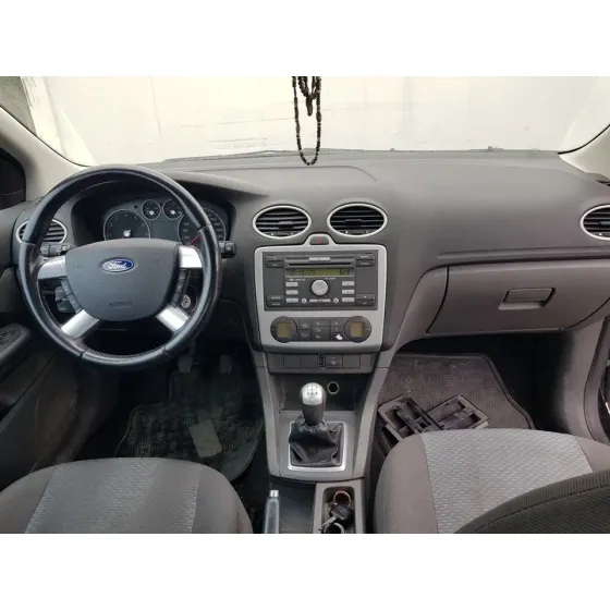 FORD FOCUS BERLINA (CAP) '2006 TREND NEGRO