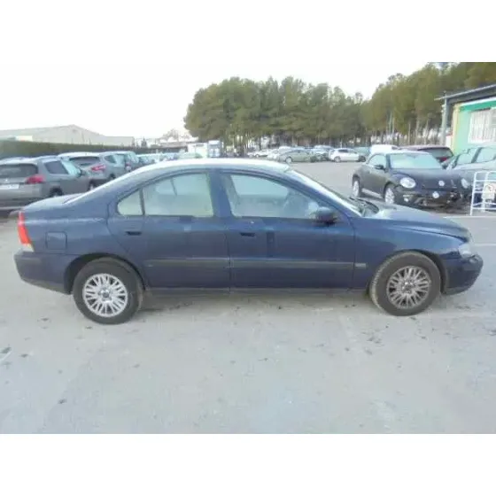VOLVO S60 BERLINA '2003 2.4 D AZUL
