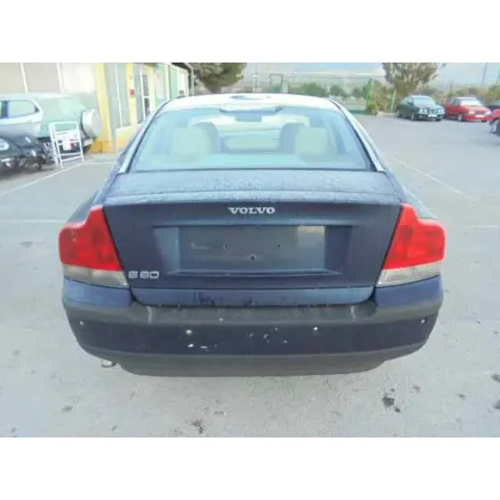 VOLVO S60 BERLINA '2003 2.4 D AZUL