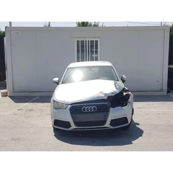 AUDI A1 (8X) '2011 AMBITION GRIS