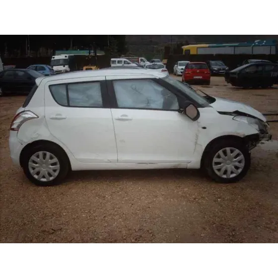 SUZUKI SWIFT AZG (NZ) '2011 GA BLANCO