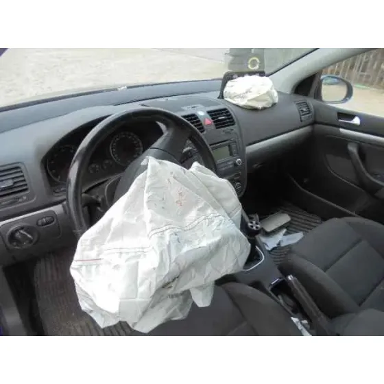 VOLKSWAGEN GOLF V BERLINA (1K1) '2006 HIGHLINE AZUL
