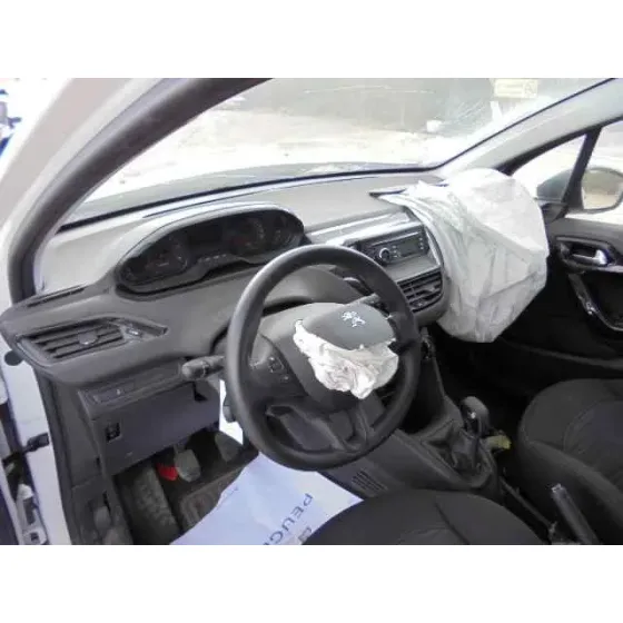 PEUGEOT 208 '2013 ACCESS BLANCO-ROJO