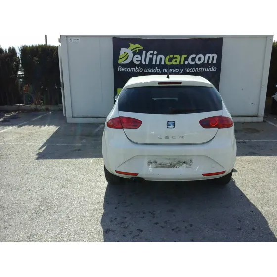 SEAT LEON (1P1) '2010 REFERENCE BLANCO