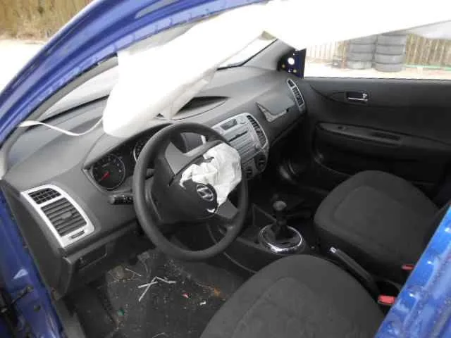 HYUNDAI I20 HYUNDAI I20 '2012 CLASSIC AZUL 2009