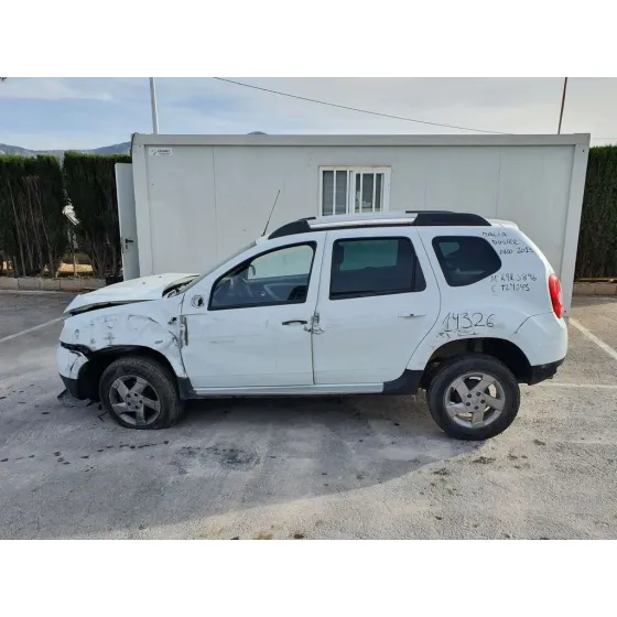 DACIA DUSTER '2013 LAUREATE 4X2 BLANCO