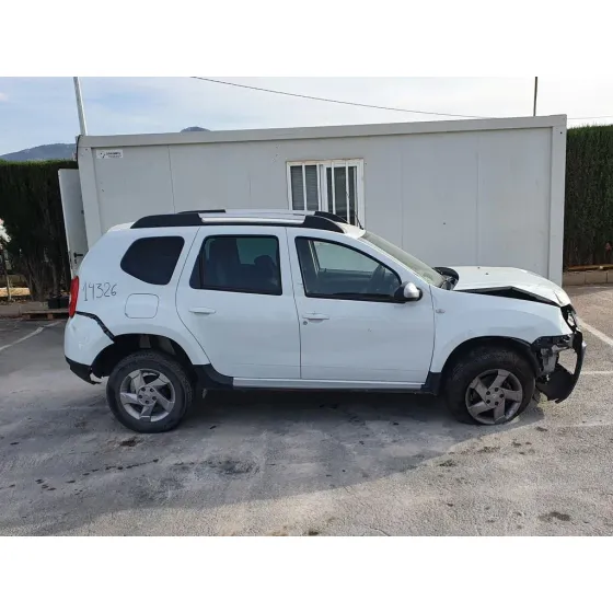 DACIA DUSTER '2013 LAUREATE 4X2 BLANCO