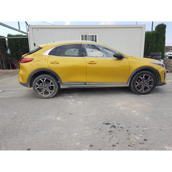 KIA XCEED '2019 DRIVE DORADO