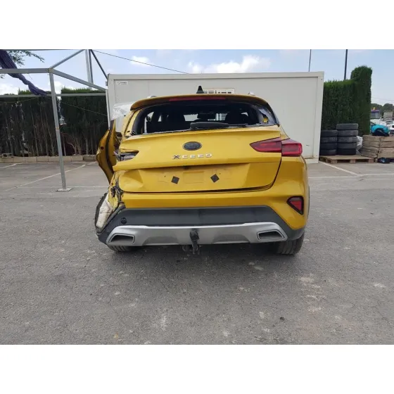 KIA XCEED '2019 DRIVE DORADO