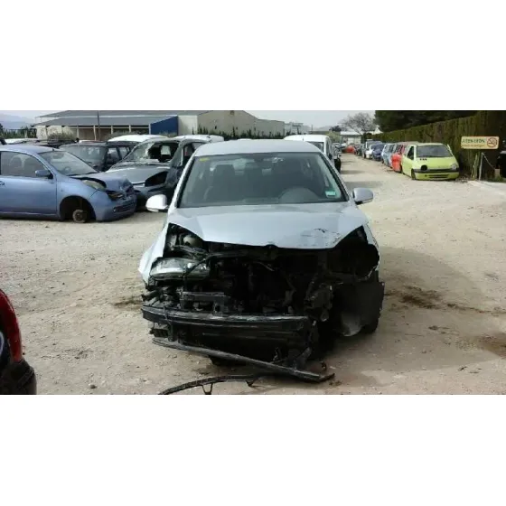 VOLKSWAGEN GOLF V BERLINA (1K1) '2004 SPORTLINE GRIS