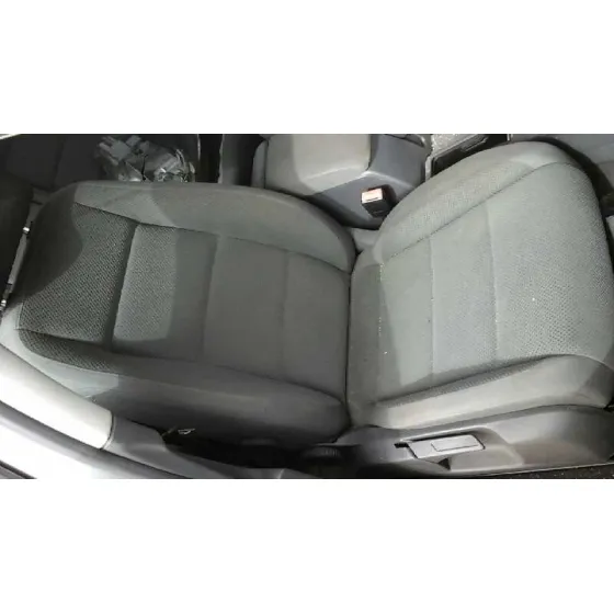 VOLKSWAGEN GOLF V BERLINA (1K1) '2004 SPORTLINE GRIS