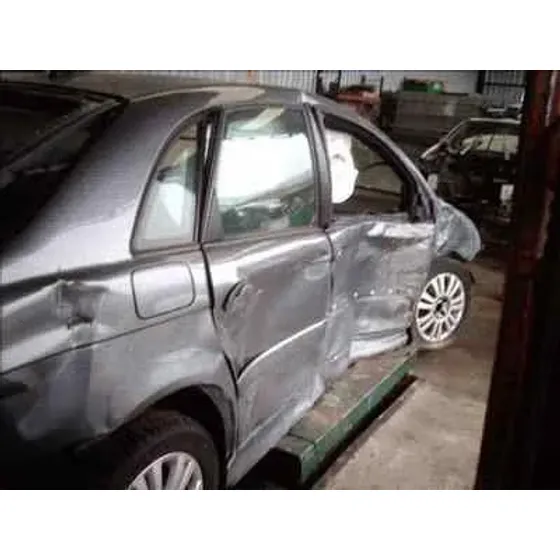 CITROEN C5 BERLINA '2004 2.0 HDI FAP CAT (RHR / DW10BTED4) GRIS OSCURO