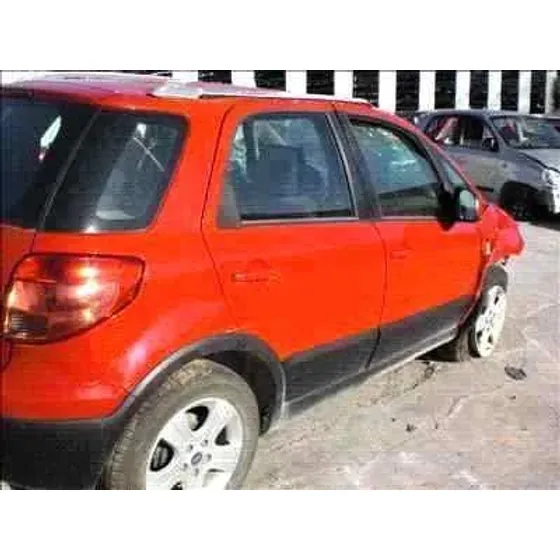 FIAT SEDICI (189) '2006 1.9 JTD 8V 120 EMOTION ROJO