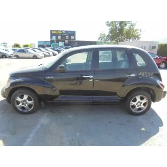 CHRYSLER PT CRUISER (PT) '2002 2.2 CRD CLASSIC NEGRO